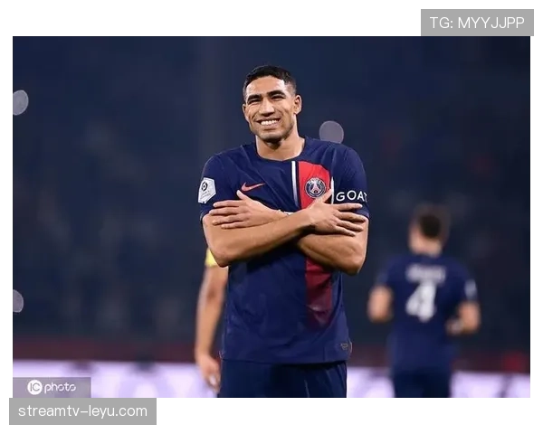 阿什拉夫转会传闻持续发酵，巴黎圣日耳曼面临新挑战引关注