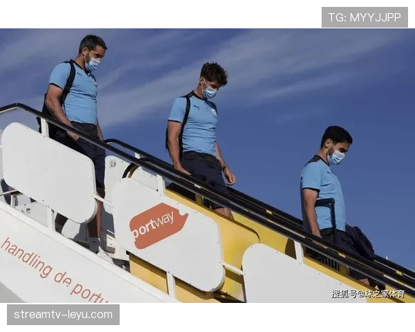 理查兹：英超争冠格局愈发激烈，多队状态回升加入冠军争夺