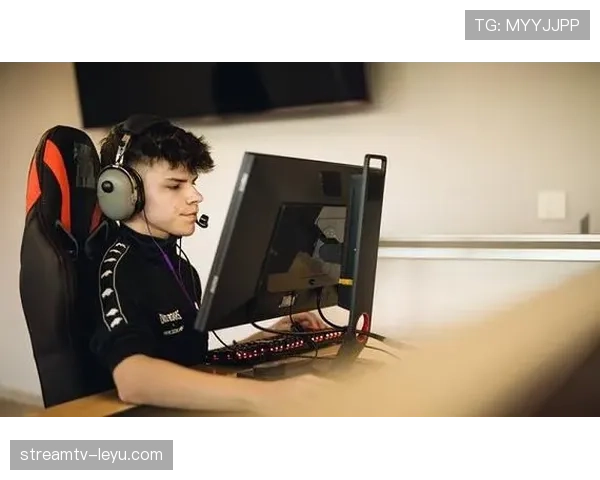 维拉青训再获盛赞,新星闪耀引未来可期 维拉青训再获盛赞,新星闪耀引未来可期