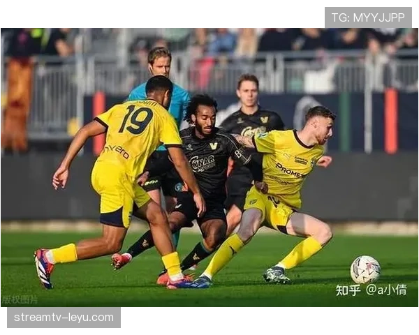 贝蒂斯控球能力持续提升,中场组织表现稳健 贝蒂斯控球能力持续提升,中场组织表现稳健